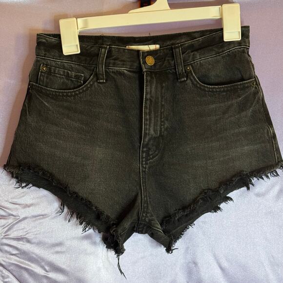 Urban Outfitters BDG Denim Shorts Sz 26 - Picture 1 of 9